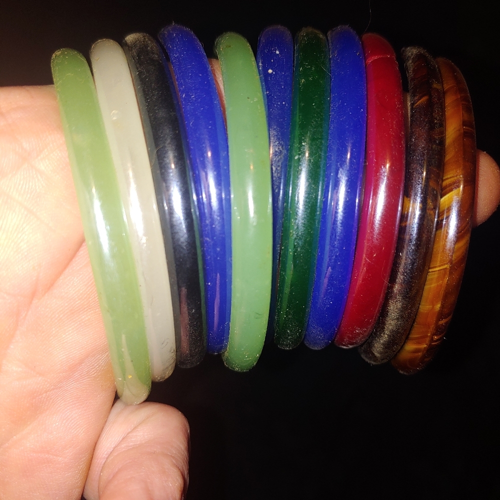 Vintage Glass Bangles